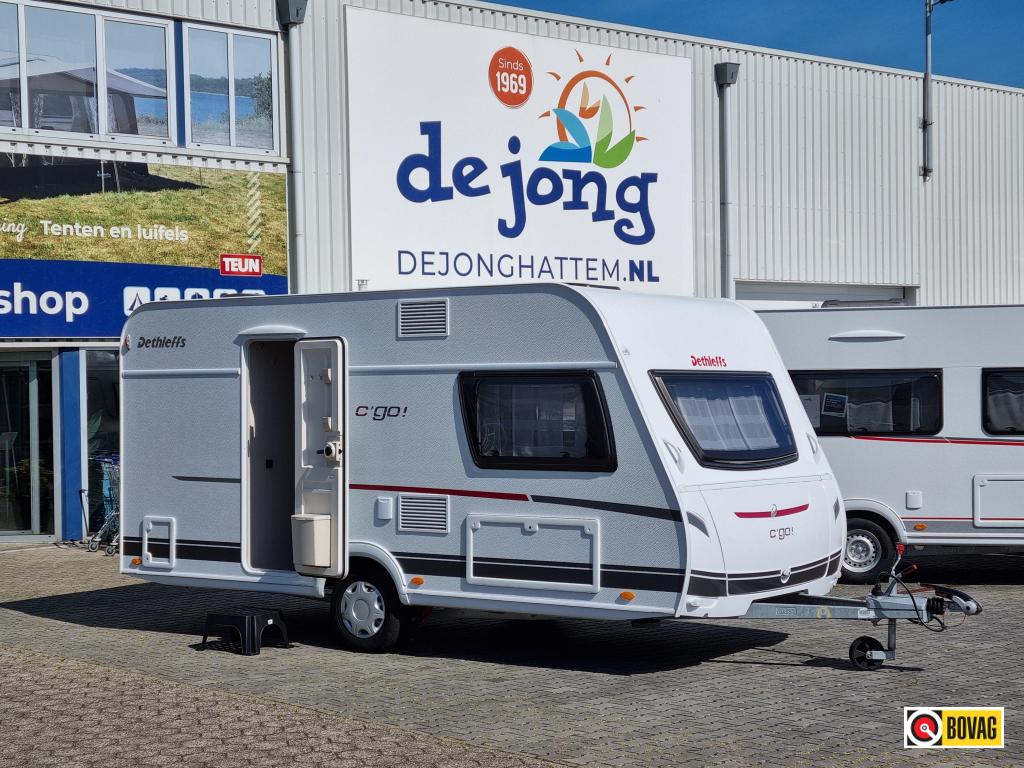 Dethleffs C'Go 430 QS - Voortent -, Caravans en Kamperen, Caravans, Bedrijf, Treinzit, Dethleffs, 5 tot 6 meter