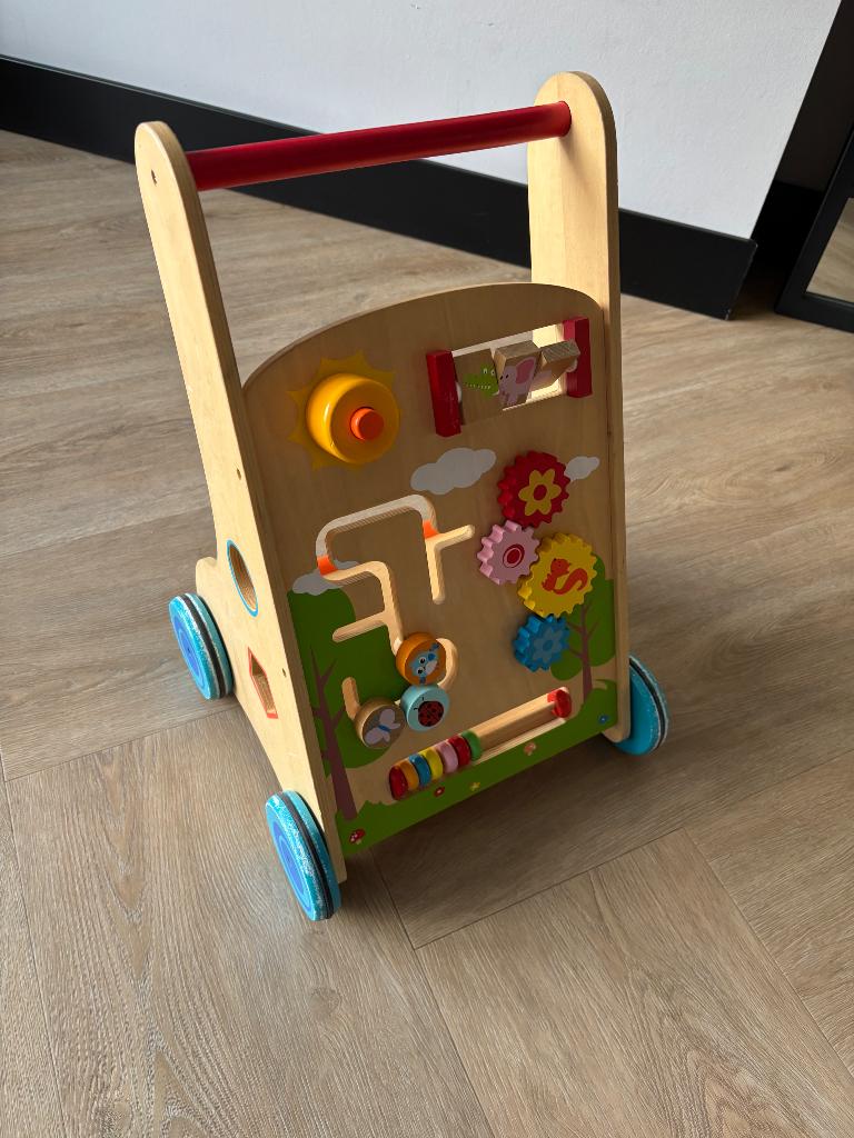 Houten loopwagentje, Ophalen, Gebruikt