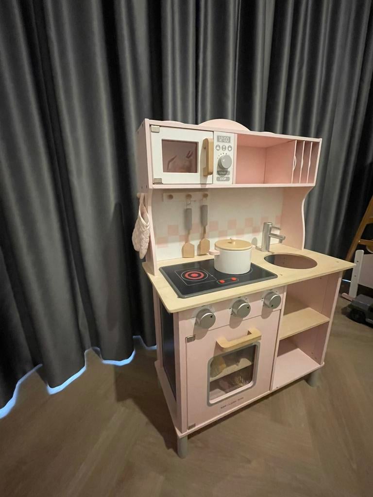 Roze speelkeuken, Ophalen, Zo goed als nieuw