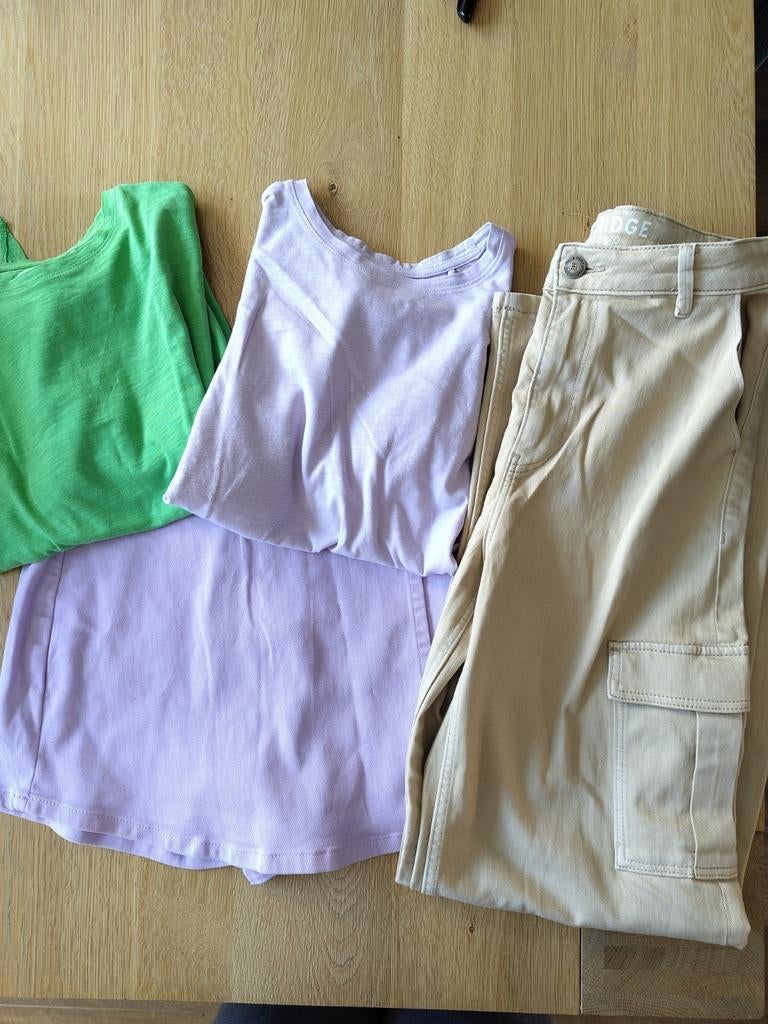 Zomers kledingpakket: Cargo broek, rokje en T-shirts, Kinderen en Baby's, Kinderkleding | Maat 170, Ophalen of Verzenden, Gebruikt