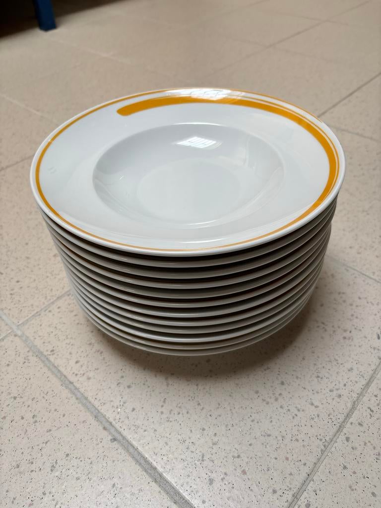 12 Thomas Rosenthal Group diepe borden, 26cm, Duitsland, Huis en Inrichting, Keuken | Servies, Ophalen, Gebruikt, Bord(en), Effen