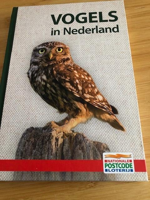 2 boeken over vogels en vlinders prijs voor samen, Boeken, Ophalen of Verzenden, Gelezen