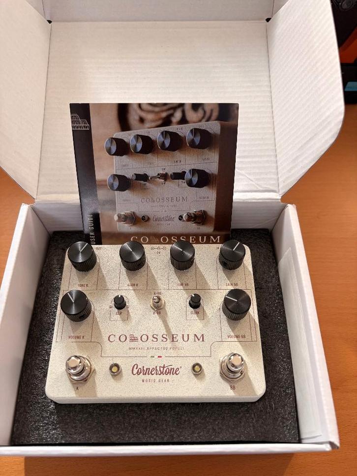 Cornerstone Colosseum, Muziek en Instrumenten, Effecten, Zo goed als nieuw, Ophalen