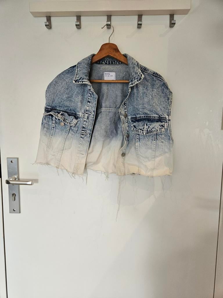 Korte zomerse denim gilet - Bershka, Blauw, Zo goed als nieuw, Maat 36 (S), Bershka