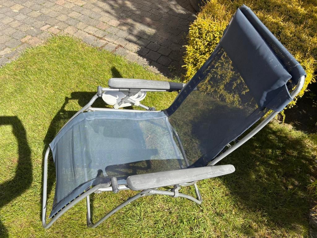 Lafuma grijs blauw met beker houder, Ophalen, Gebruikt, Kunststof, Verstelbaar