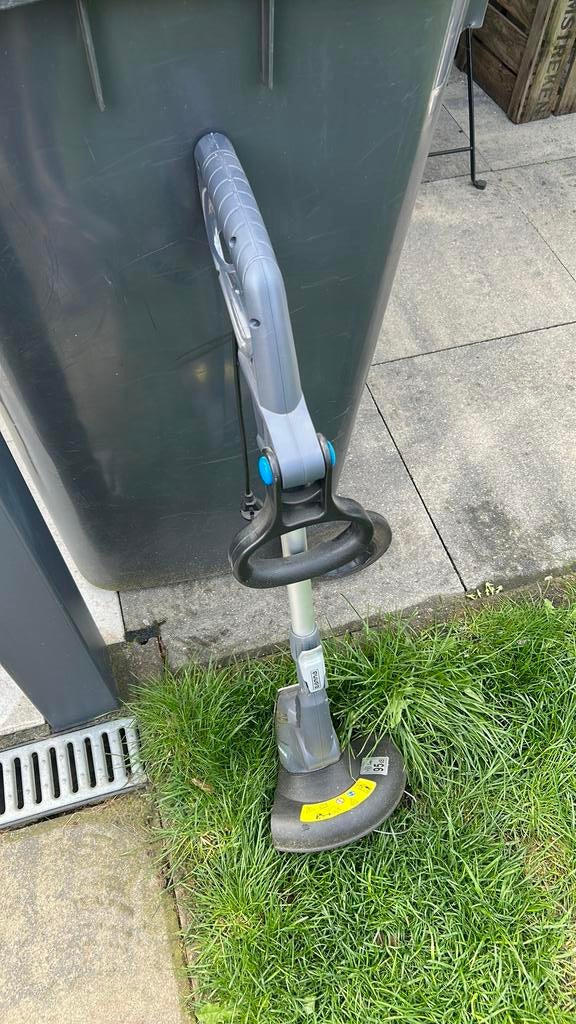 Gras trimmer, Ophalen, Zo goed als nieuw, Elektrisch