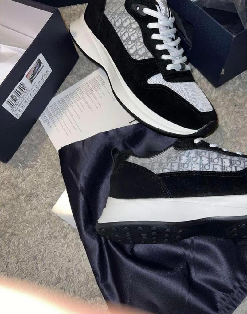 Dior b25 maat 41,42,43,44,45, Ophalen of Verzenden, Zo goed als nieuw, Zwart, Sneakers of Gympen