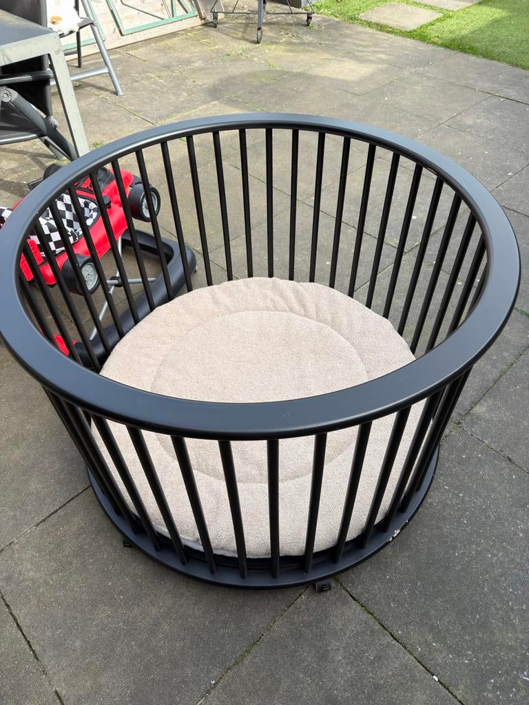 Bopita baby box - Rond, met lichte gebruikerssporen, Ophalen, Gebruikt, Rond, Boxkleed