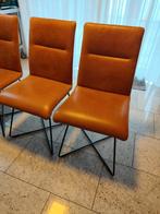 Echte leren stoelen van berden wonen, Huis en Inrichting, Stoelen, Ophalen, Twee