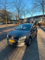 Volkswagen Polo 1.4 16V FSI 63KW 2010 Grijs, Auto's, Volkswagen, Voorwielaandrijving, 970 kg, Stof, 40 €/maand
