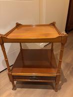 Tafeltje van Taxus hout, Huis en Inrichting, Ophalen, Minder dan 50 cm, Taxus hout van "Heldense", Vierkant