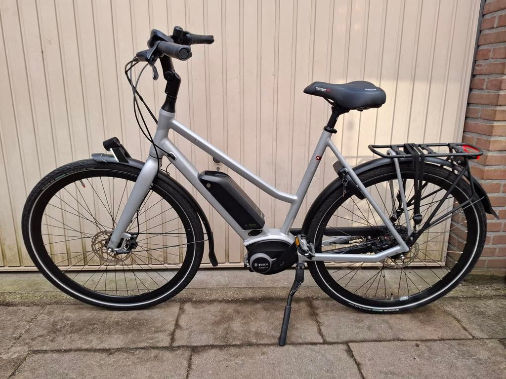 Batavus dinsdag 28 inch 7v dames ebike bosch active line, Fietsen en Brommers, Fietsen | Dames | Sportfietsen en Toerfietsen, Ophalen of Verzenden