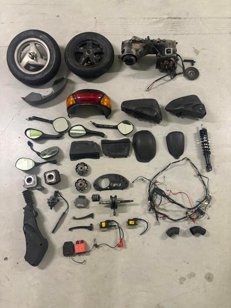 Piaggio onderdelen, Motoren, Ophalen of Verzenden