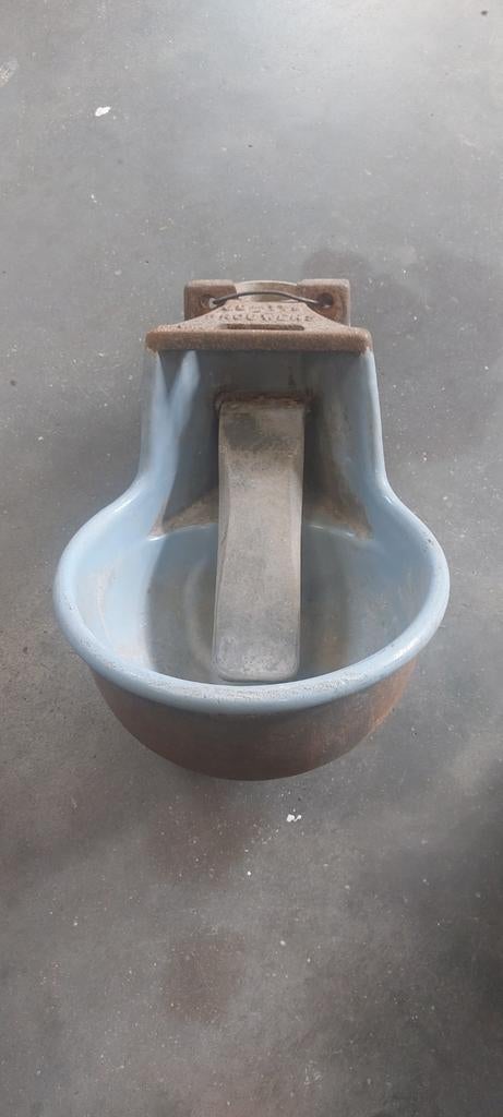 Paarden drinkbak, Dieren en Toebehoren, Ophalen