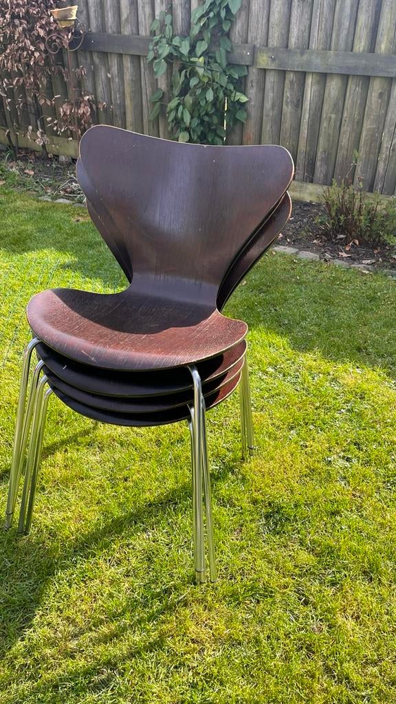 Set van 4 Fritz Hansen Vlinderstoelen - Donkerbruin, Huis en Inrichting, Gebruikt, Bruin, Ophalen of Verzenden, Vier