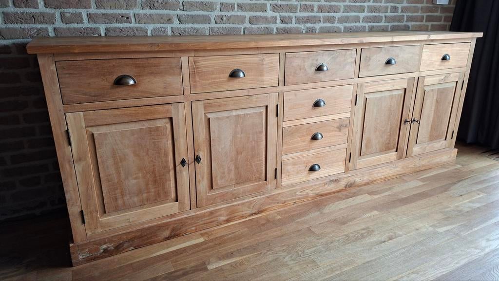 Teakhouten dressoir met veel ruimte, Huis en Inrichting, Kasten | Dressoirs, Ophalen