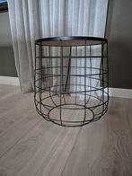 Stijlvol zwart metalen bijzettafeltje, Ophalen, Minder dan 45 cm, Minder dan 55 cm, Metaal of Aluminium