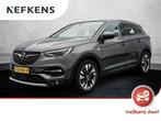 Opel Grandland X SUV Innovation 130 pk Automaat | Navigatie, Auto's, Opel, Gebruikt, 1199 cc, Met garantie (alle), Leder