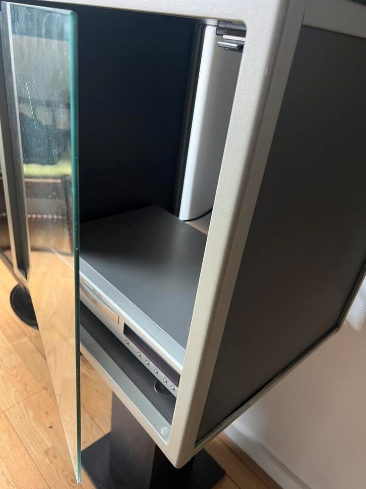 Akai Cube ✅ Zeer mooie design stereo vintage op voet, Audio, Tv en Foto, Stereo-sets, Gebruikt, Akai, Ophalen