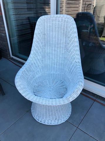 💝 Vintage BOHO kuipstoel fauteuil stoel riet rotan wit  beschikbaar voor biedingen