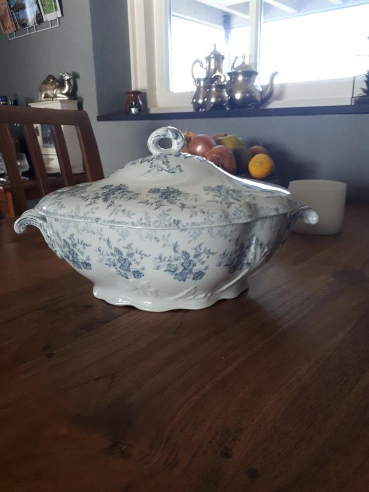 Ladas Bleu soepterrine (ovaal model) met deksel, Antiek en Kunst, Antiek | Servies los, Ophalen of Verzenden