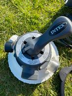 Intex zandfilterpomp met toebehoren, Ophalen, Zo goed als nieuw