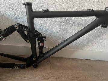 Trek Fuel Fully oclv carbon mtb frameset retro v-brake m beschikbaar voor biedingen