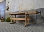 Vintage Houten Werkbank | Grote Industriele Bijzet Tafel, Huis en Inrichting, Minder dan 55 cm, Gebruikt, Ophalen of Verzenden