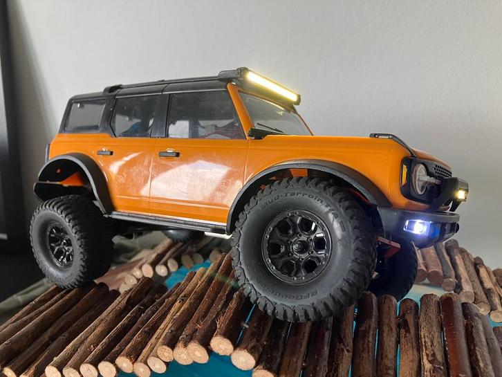 Traxxas TRX-4M Ford Bronco RTR geheel compleet izgs., Hobby en Vrije tijd, Modelbouw | Radiografisch | Auto's, Zo goed als nieuw