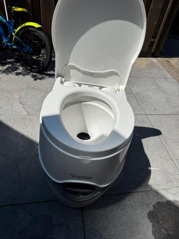Porta potti beschikbaar voor biedingen