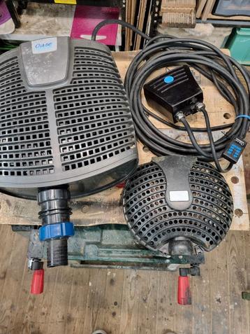 Oase aquamax eco twin 20.000 pro vijverpomp beschikbaar voor biedingen