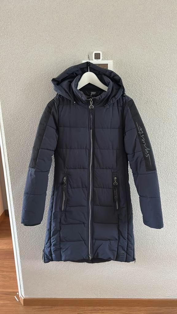 Lange winterjas s’questo mt 34, Kleding | Dames, Jassen | Winter, Zo goed als nieuw, Maat 34 (XS) of kleiner, Blauw, Ophalen of Verzenden