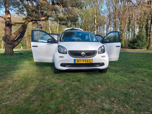 Smart Forfour 1.0 71pk S&S 2017 Wit, Auto's, Smart, Particulier, ForFour, ABS, Airbags, Airconditioning, Bluetooth, Centrale vergrendeling