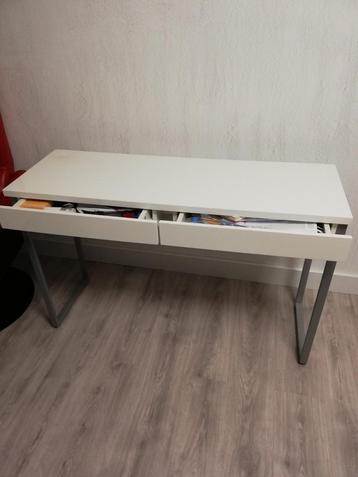 Kaptafel en boven plank extra beschikbaar voor biedingen