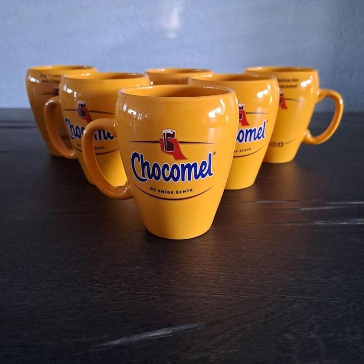 6 nieuwe Chocomel bekers -Social media, beide zijden bedrukt, Verzamelen, Merken en Reclamevoorwerpen, Nieuw, Gebruiksvoorwerp