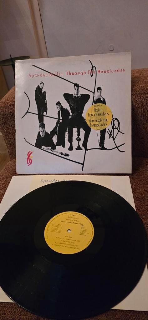 Lp/elpee  spandau ballet.  Through the barricades, Cd's en Dvd's, Vinyl | Pop, Gebruikt, 1980 tot 2000, 12 inch, Ophalen of Verzenden