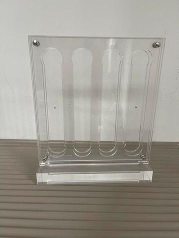 Nespresso vertical display beschikbaar voor biedingen