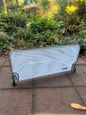 Safety 1st - universeel veiligheidsrek bedrek beschikbaar voor biedingen