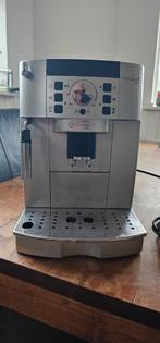 DeLonghi Magnifica S Espressomachine, Gebruikt, Espresso apparaat, Ophalen of Verzenden, 2 tot 4 kopjes