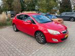 Opel Astra 1.4 Turbo cosmo 2010, Voorwielaandrijving, 65 €/maand, 4 cilinders, Leder en Stof