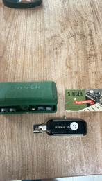 Singer knoopsgaten maker / buttenholer, Ophalen of Verzenden, Zo goed als nieuw, Naaimachine, Singer