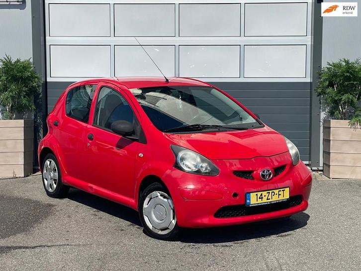 Toyota Aygo 1.0-12V | AUX | 1 JAAR APK | RADIO | 5 DEURS | N, Auto's, Toyota, Bedrijf, Te koop, Aygo, ABS, Airbags, Radio, Startonderbreker