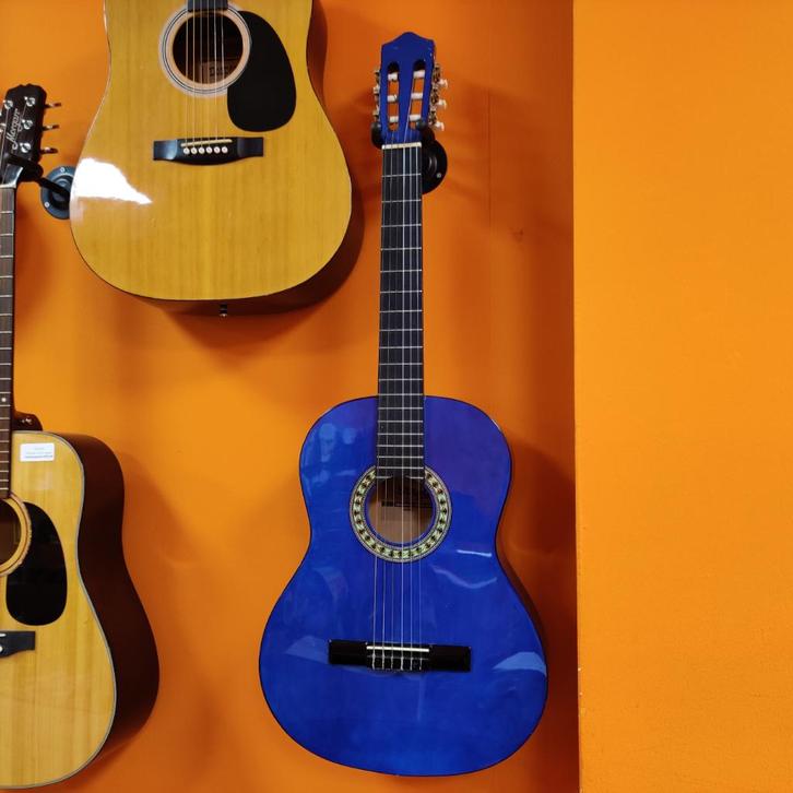 Stagg akoustische gitaar Blauw nu voor €69.99, Muziek en Instrumenten, Snaarinstrumenten | Gitaren | Akoestisch, Zo goed als nieuw