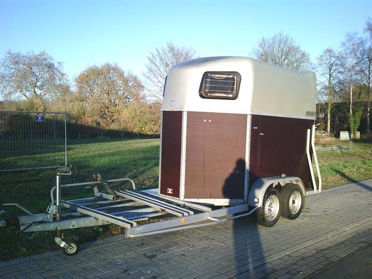 2 Paards trailer met koetsenframe. Böckmann. Bouwj: 2005, Dieren en Toebehoren, Paarden en Pony's | Trailers en Aanhangwagens