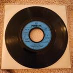 7" single: Johnny Hallyday - Derriere L' amour, Cd's en Dvd's, Vinyl Singles, Pop, Zo goed als nieuw, Verzenden