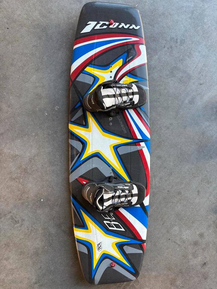 Iconn Wakeboard met bindingen, Watersport en Boten, Wakeboarden, Gebruikt, Board en Schoenen, Ophalen of Verzenden