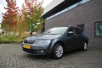 Skoda Octavia Combi 1.0 TSI Greentech Style Business Automaa, Gebruikt, Origineel Nederlands, 630 kg, Zilver of Grijs