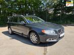 Volvo V70 1.6 T4 Limited Edition NL auto, airco, cruisecontr, Auto's, Volvo, Voorwielaandrijving, 15 km/l, Gebruikt, 4 cilinders