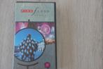 VHS = PINK FLOYD = IN CONCERT DELICATE SOUND OF THUNDER, Alle leeftijden, Verzenden, Muziek en Concerten