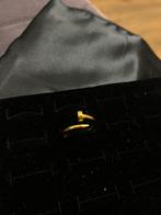 Gouden Ring - Stijlvol en Uniek!, Sieraden, Tassen en Uiterlijk, Ringen, 18 tot 19, IJzer of Staal, Nieuw, Ophalen of Verzenden